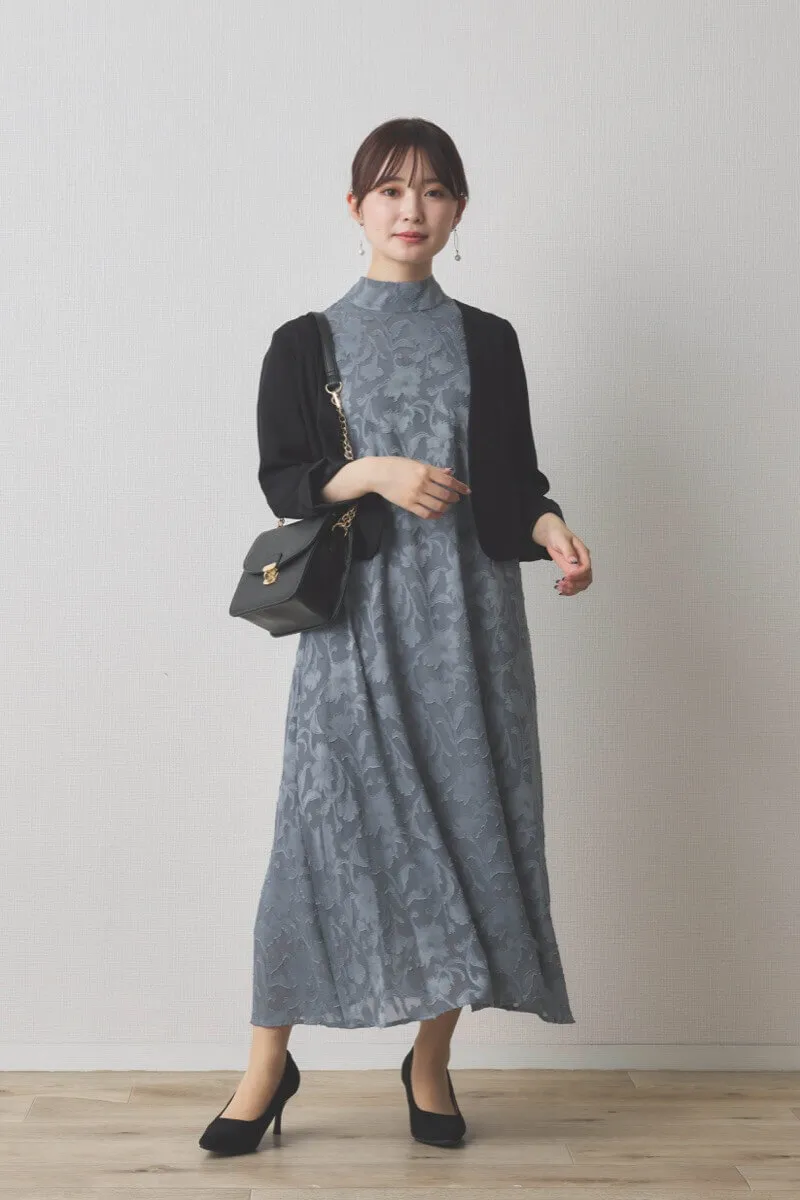 ブルーグレーのバックリボンジャガードドレス