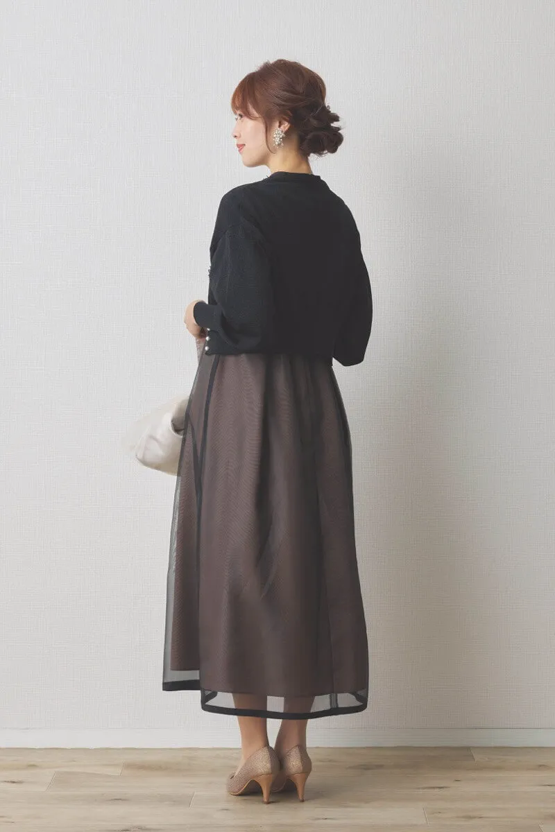 ブラック×ブラウンのエンブロイダリーミックスドレス