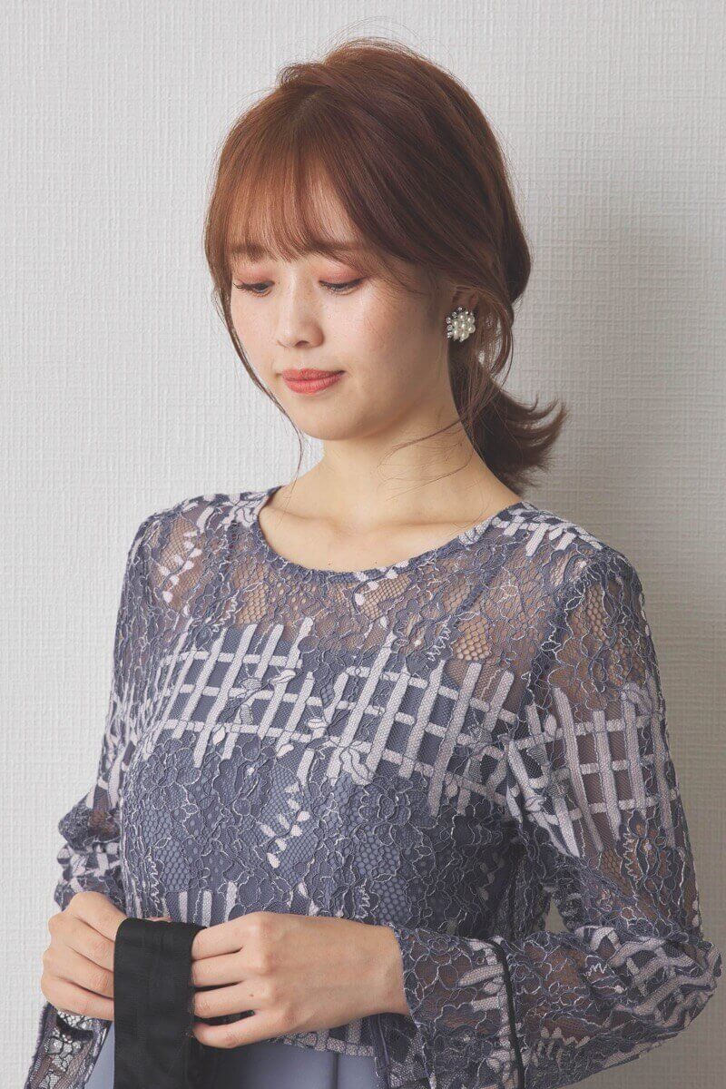 ブルーのラッセルレースコクーンドレス