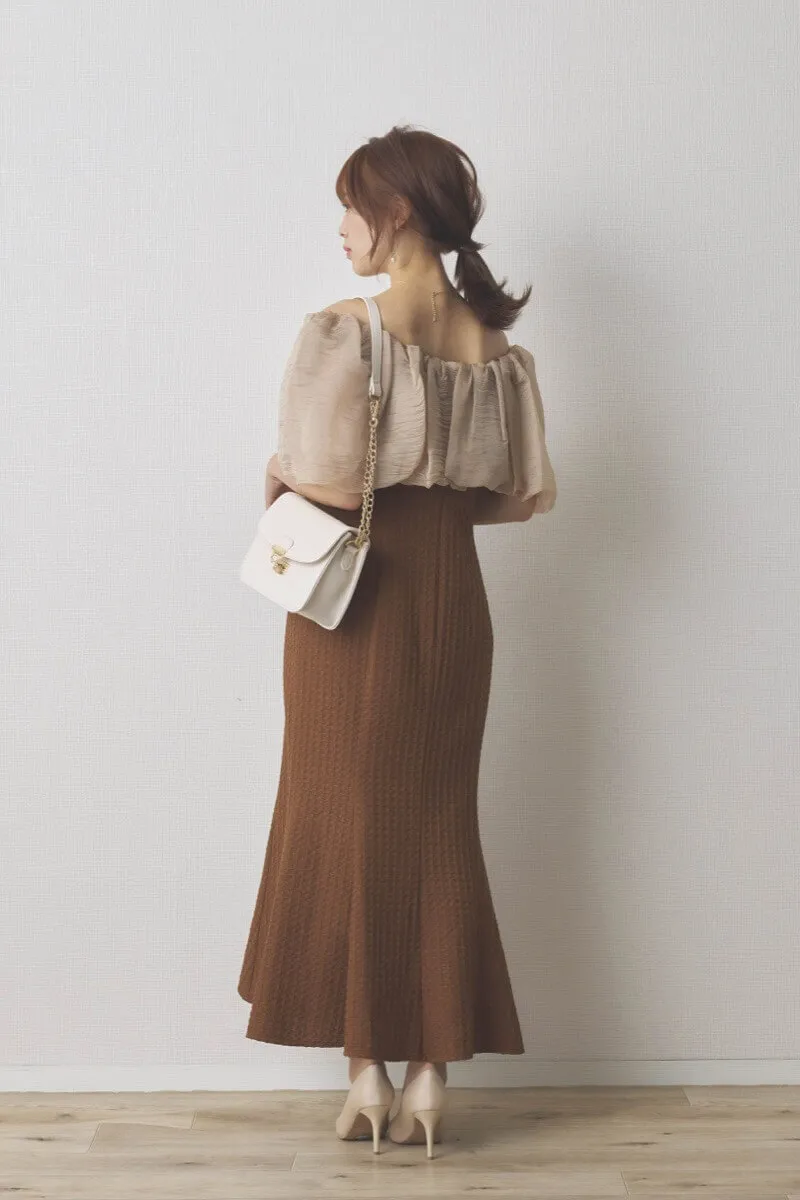 ブラウンの2WAYオフショルマーメイドドレス