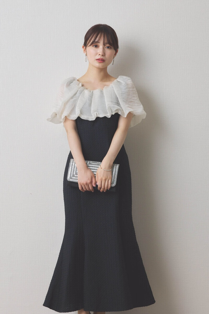 ブラックの2WAYオフショルマーメイドドレス