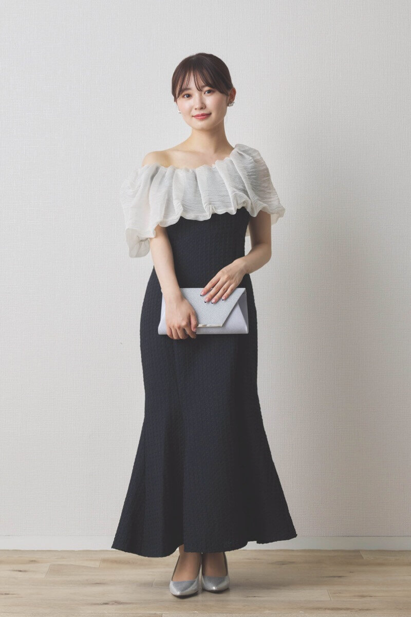 ブラックの2WAYオフショルマーメイドドレス