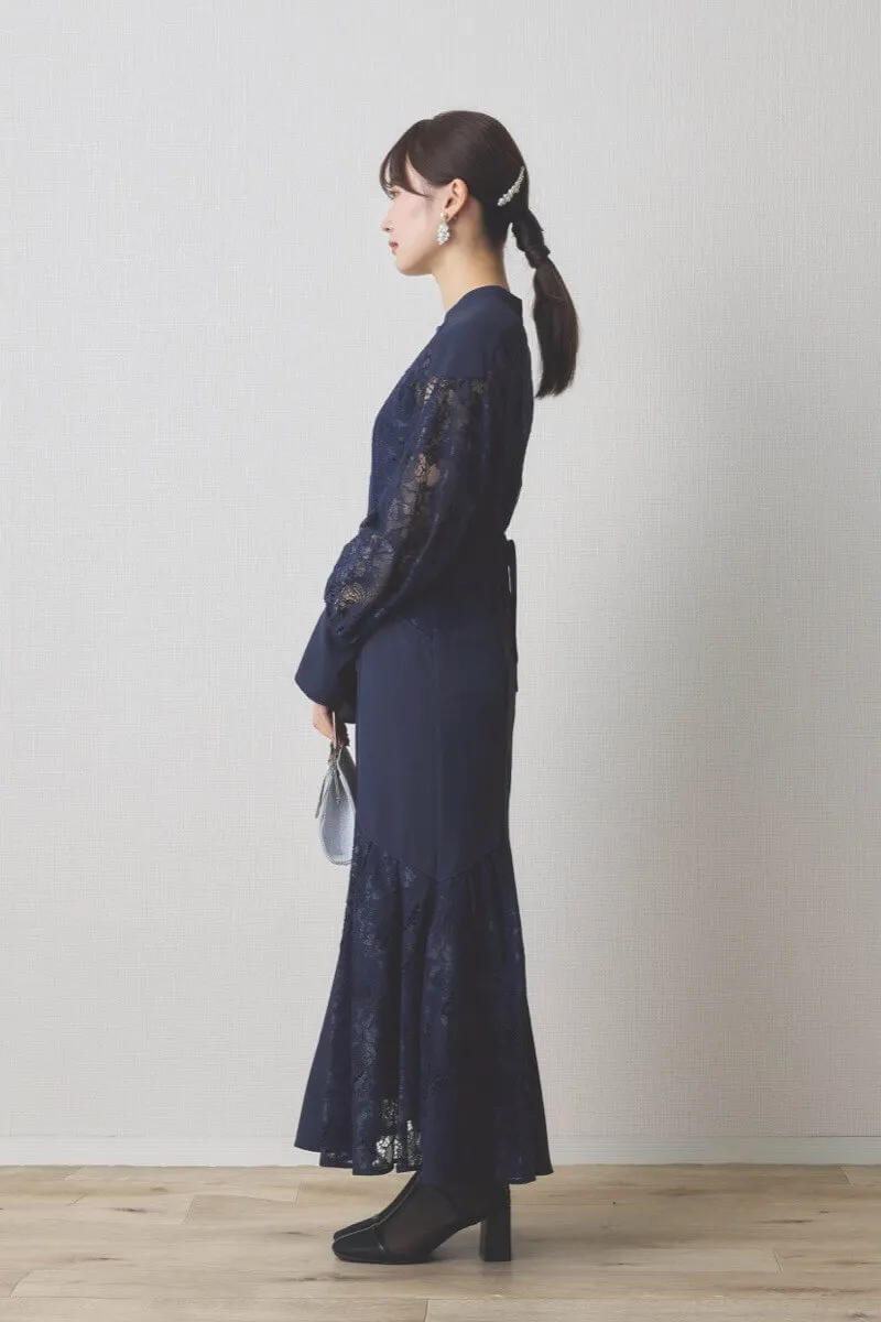 ネイビーのスイッチングレースマーメイドドレス