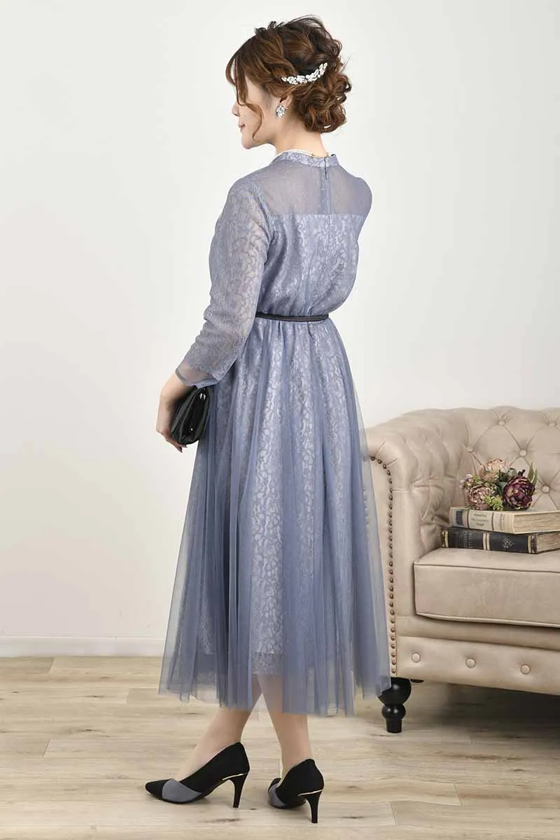 ブルーのレースレイヤードエアリードレス