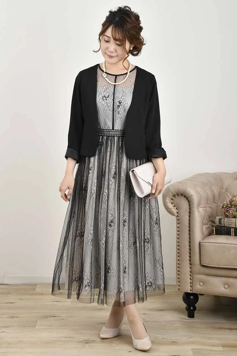 ブラック×グレーのチュールレースギャザードレス