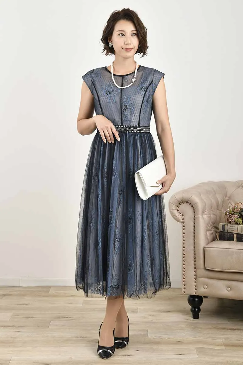 ブルー×ブラックのチュールレースギャザードレス