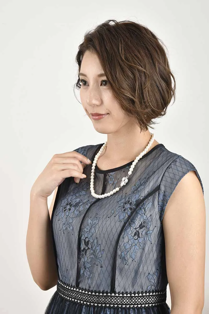 ブルー×ブラックのチュールレースギャザードレス