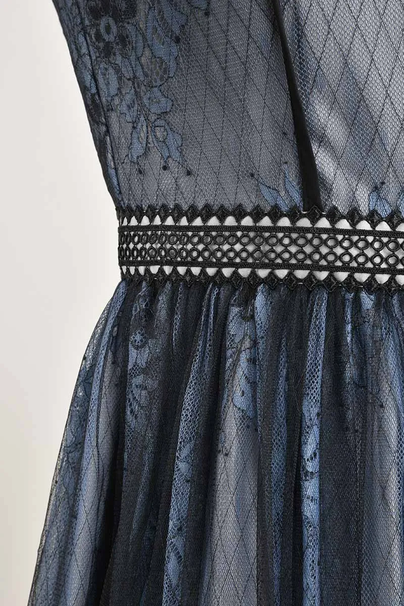 ブルー×ブラックのチュールレースギャザードレス