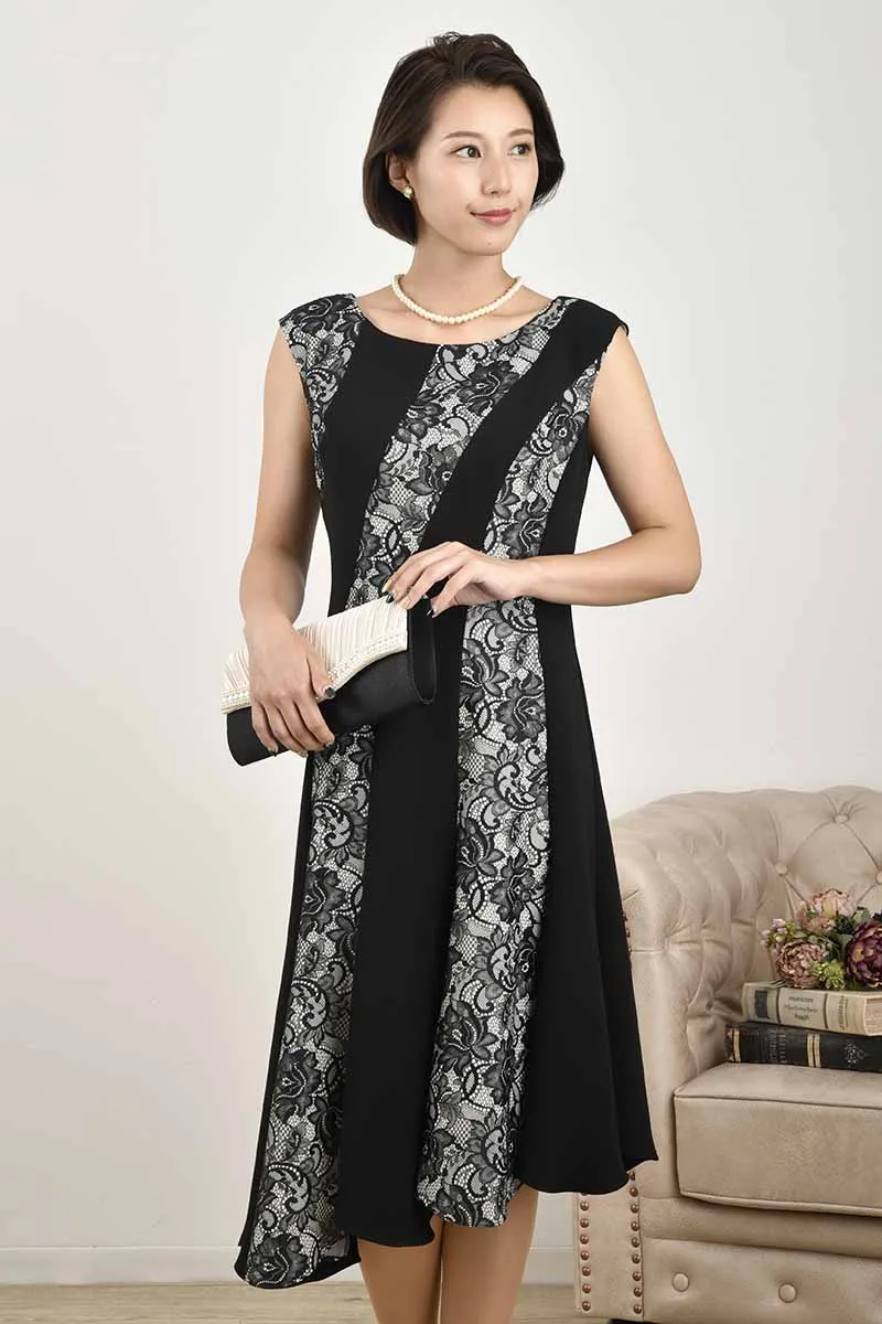 ブラックのレース切替ミディドレス