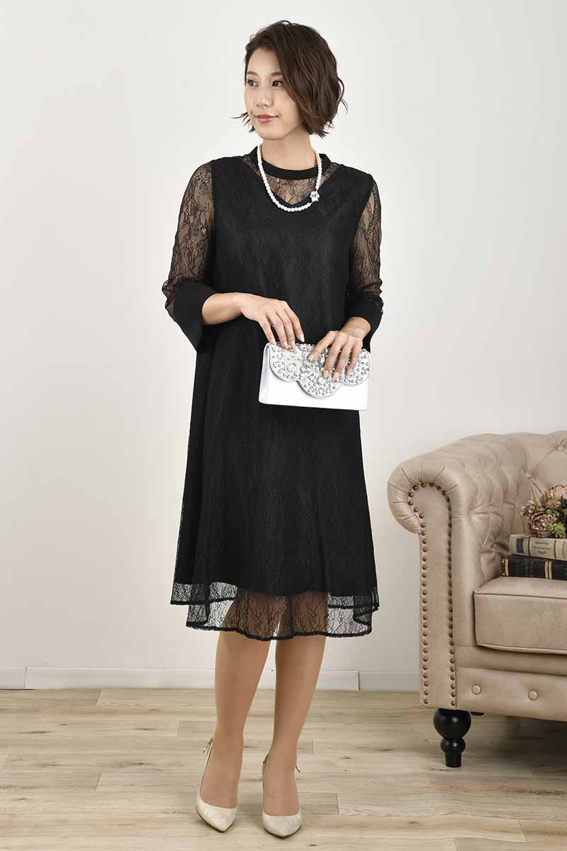 ブラックのシアーレースAラインドレス