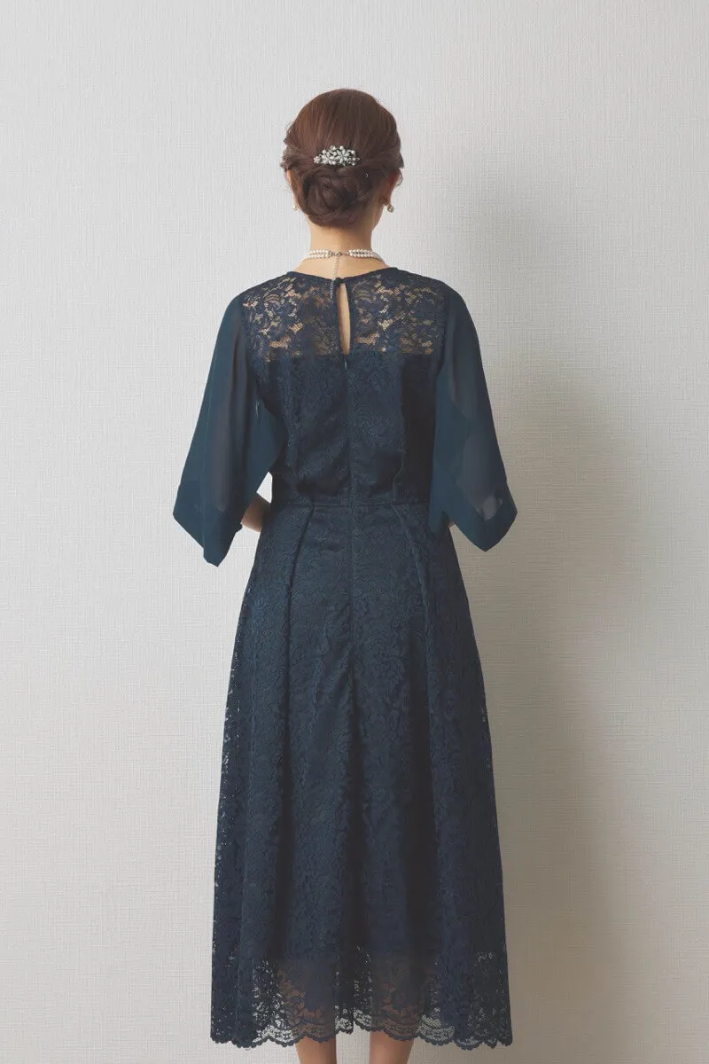 グリーンのスクエアスリーブフラワーレースドレス