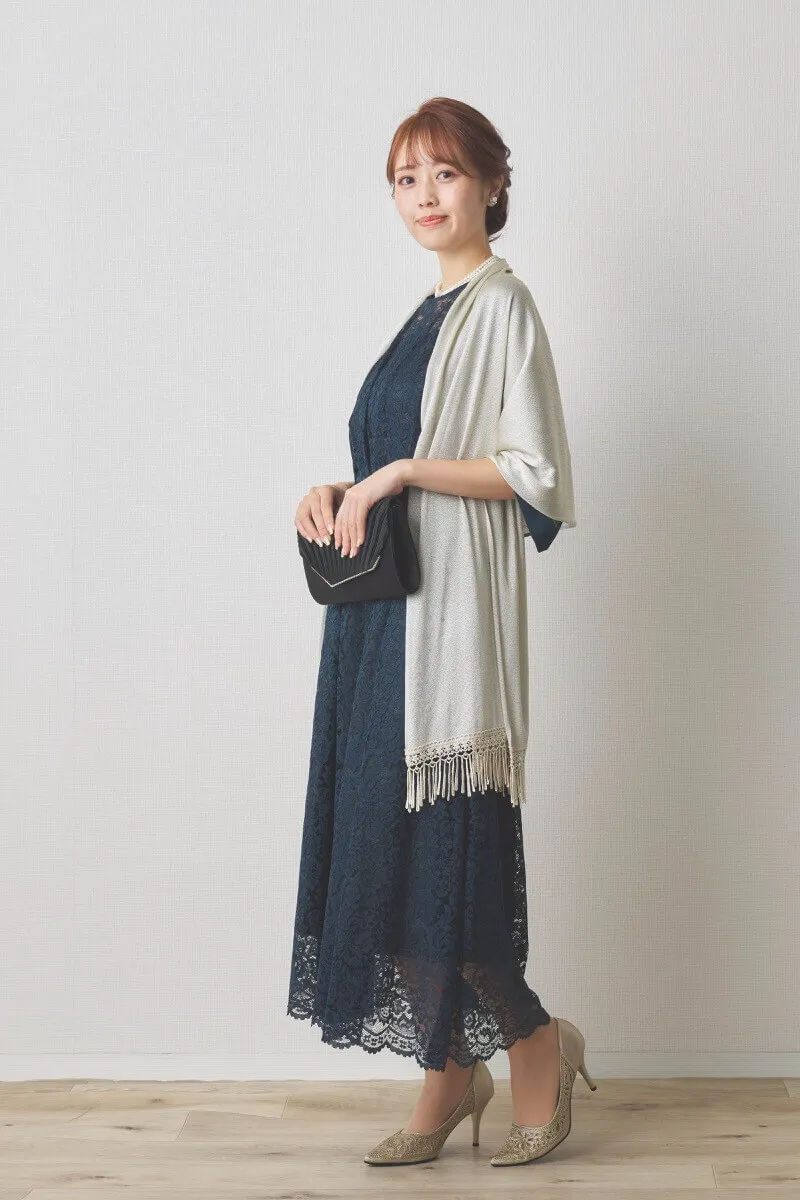 グリーンのスクエアスリーブフラワーレースドレス