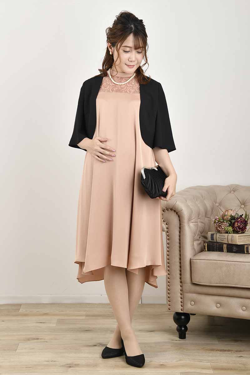 ピンクのデコルテレースAラインドレス