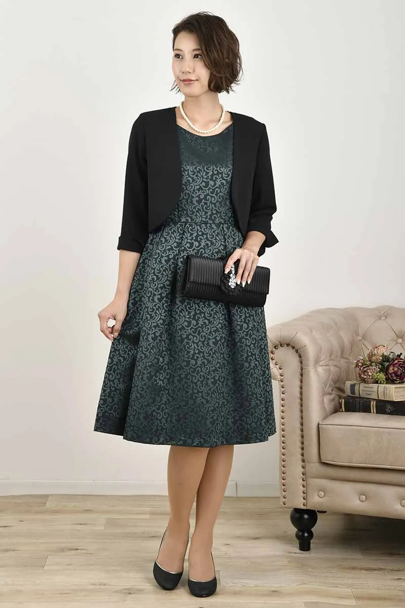 グリーンの2wayネックジャガードドレス