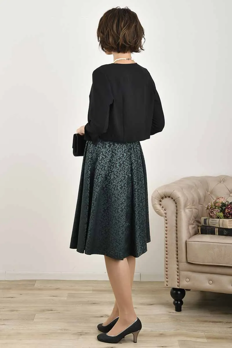 グリーンの2wayネックジャガードドレス