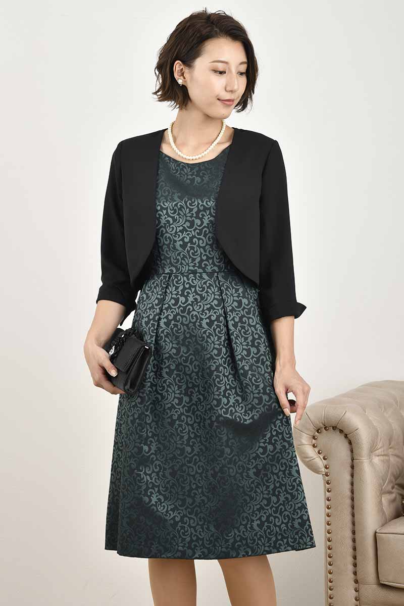 グリーンの2wayネックジャガードドレス