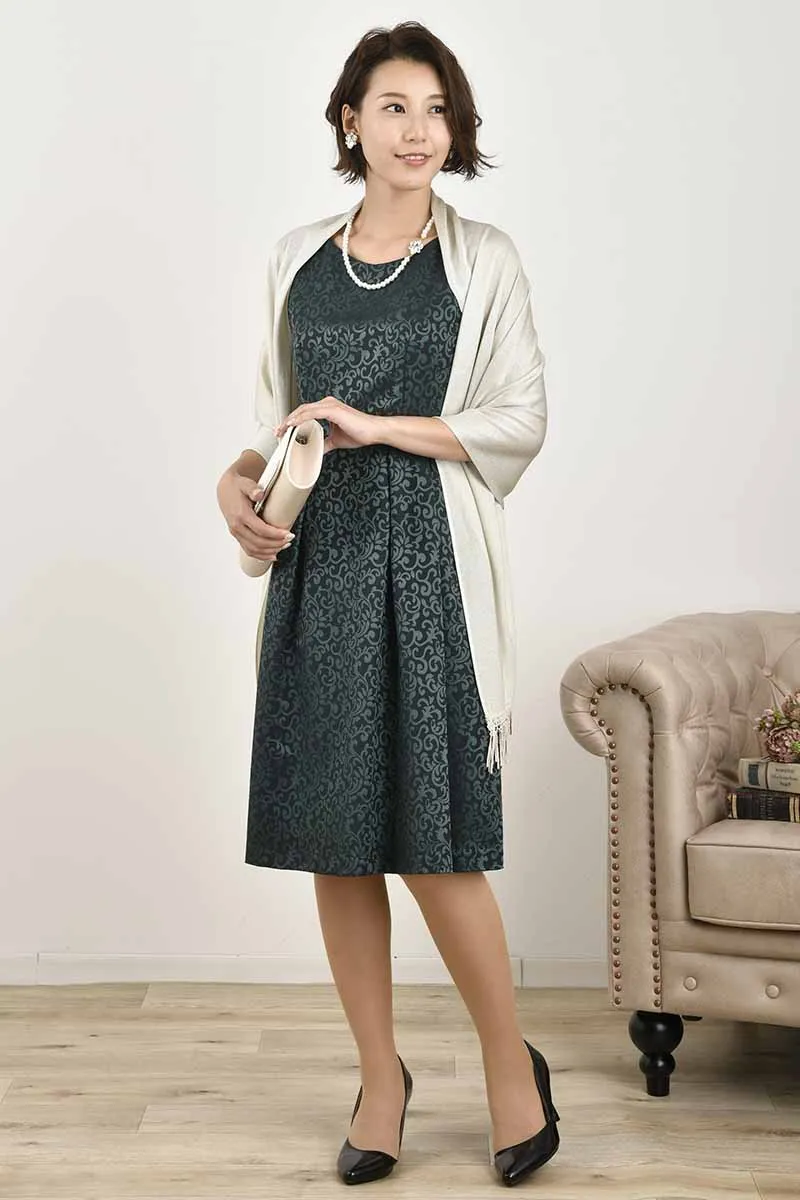 グリーンの2wayネックジャガードドレス