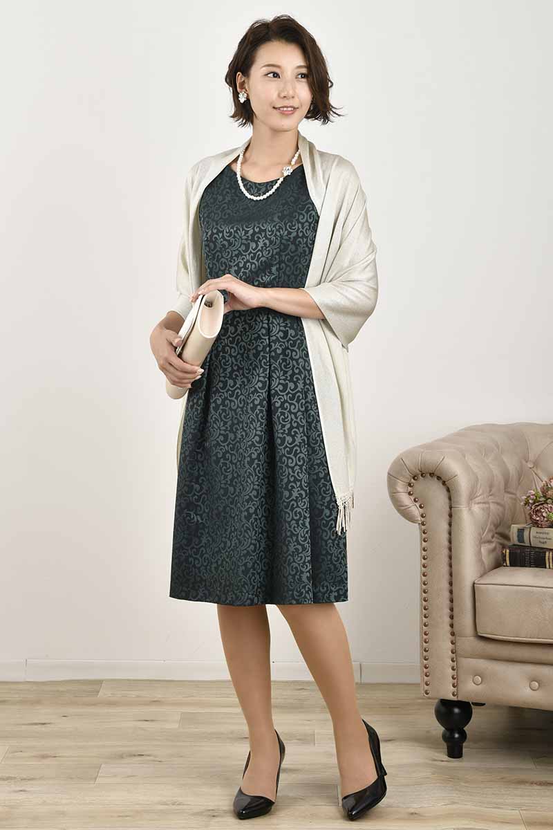 グリーンの2wayネックジャガードドレス