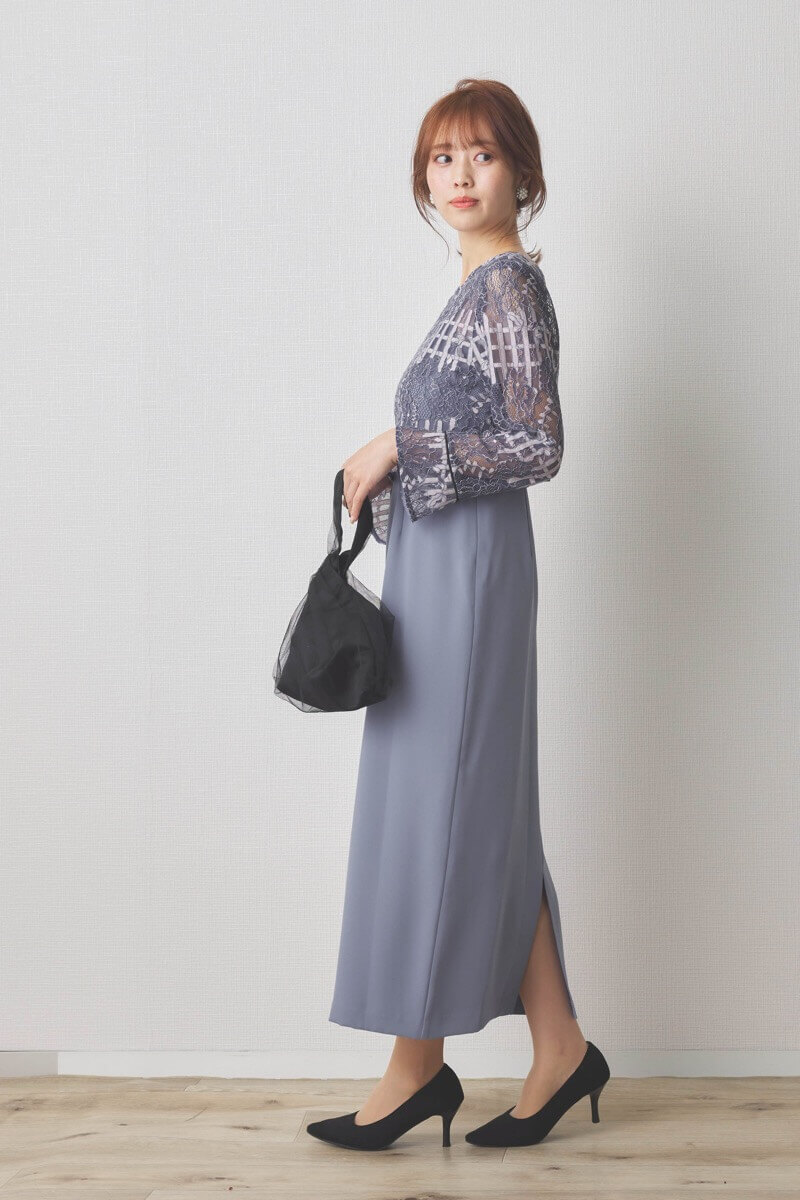 ブルーのラッセルレースコクーンドレス