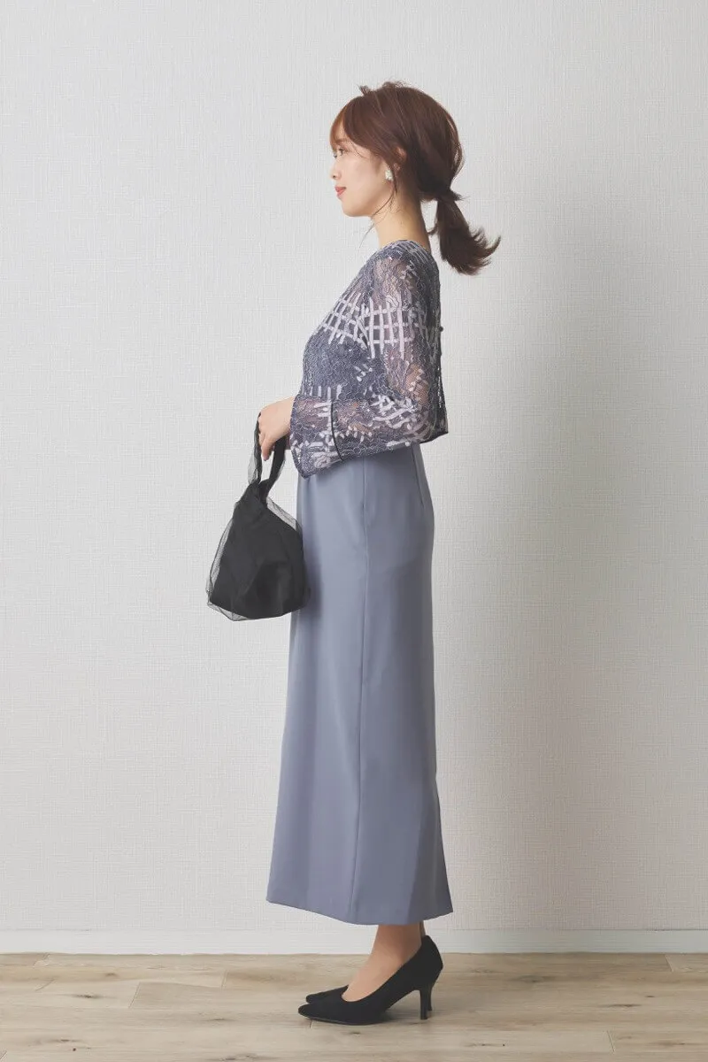 ブルーのラッセルレースコクーンドレス