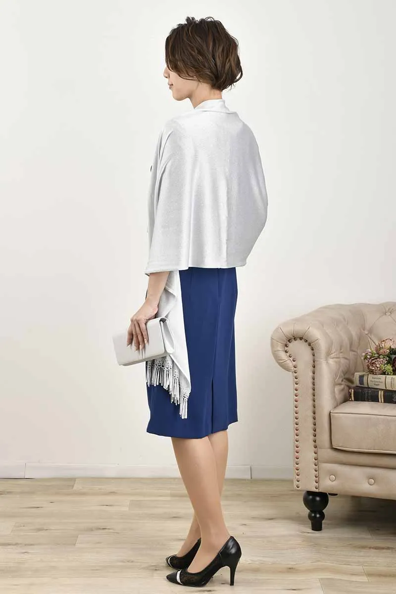 ブルーのゆったりスリーブドレープドレス