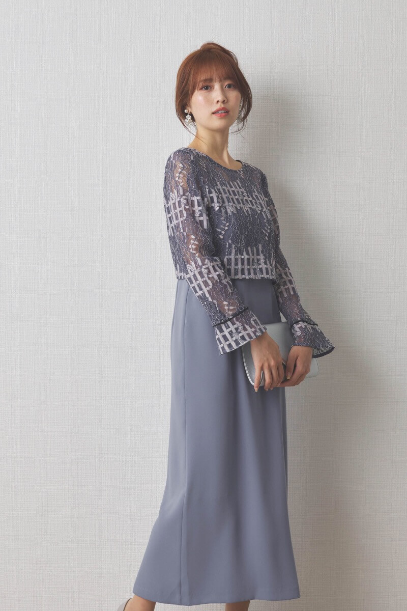 ブルーのラッセルレースコクーンドレス