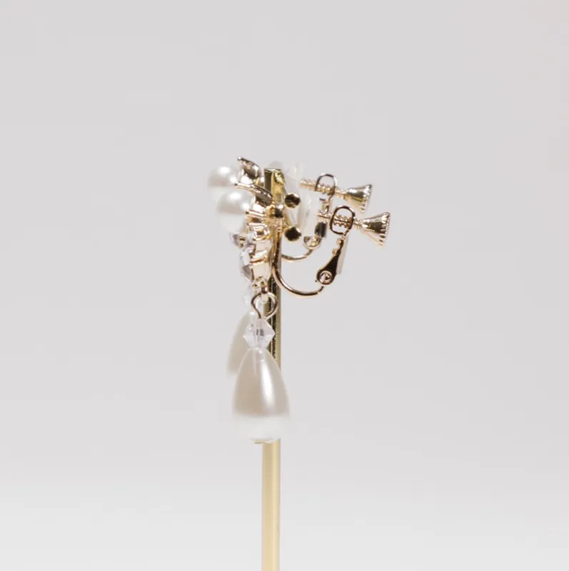 しずくパールイヤリング