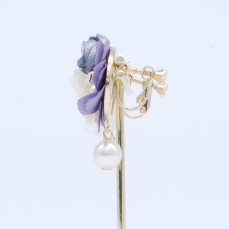 ブーケパールのイヤリング