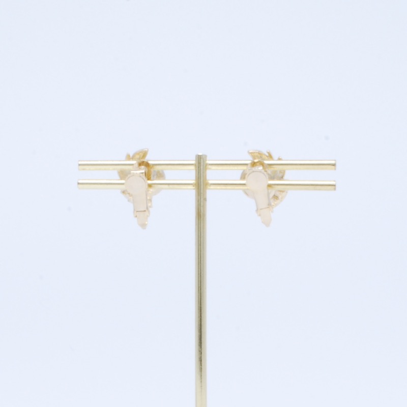 ポイントビジューのパールイヤリング(ゴールド)