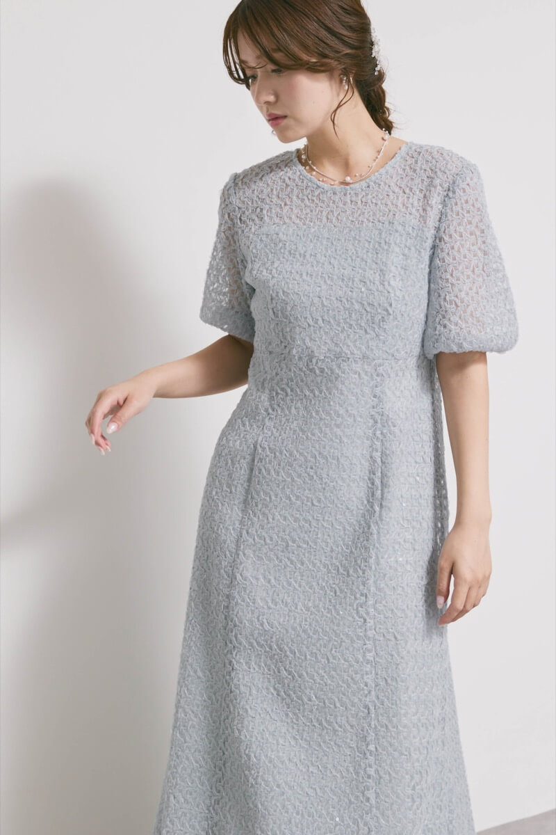 サックスのスパンコールレースドレス