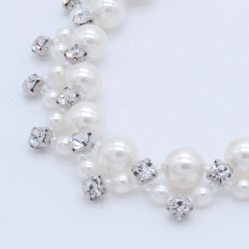 パールとシルバービジューのネックレス