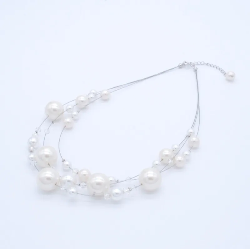 大小パールのシルバーワイヤーネックレス