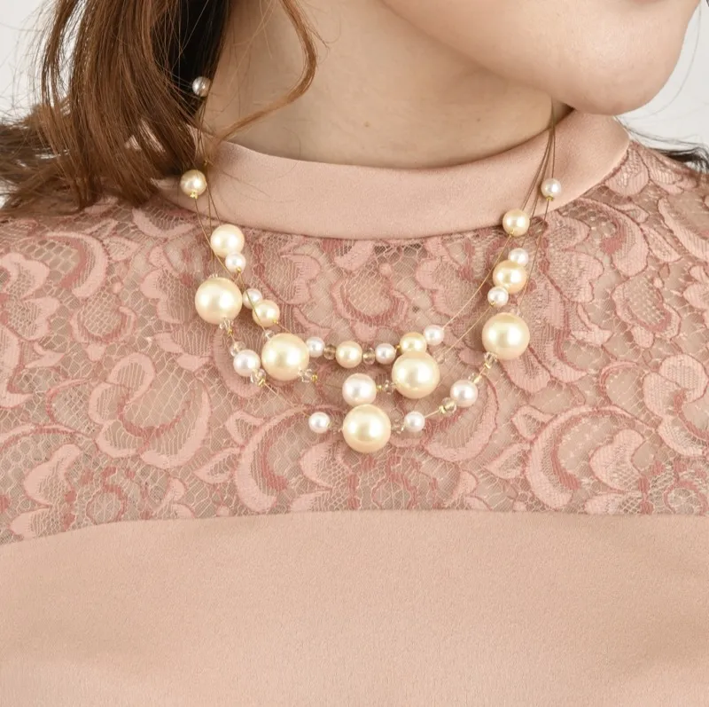 大小パールのゴールドワイヤーネックレス