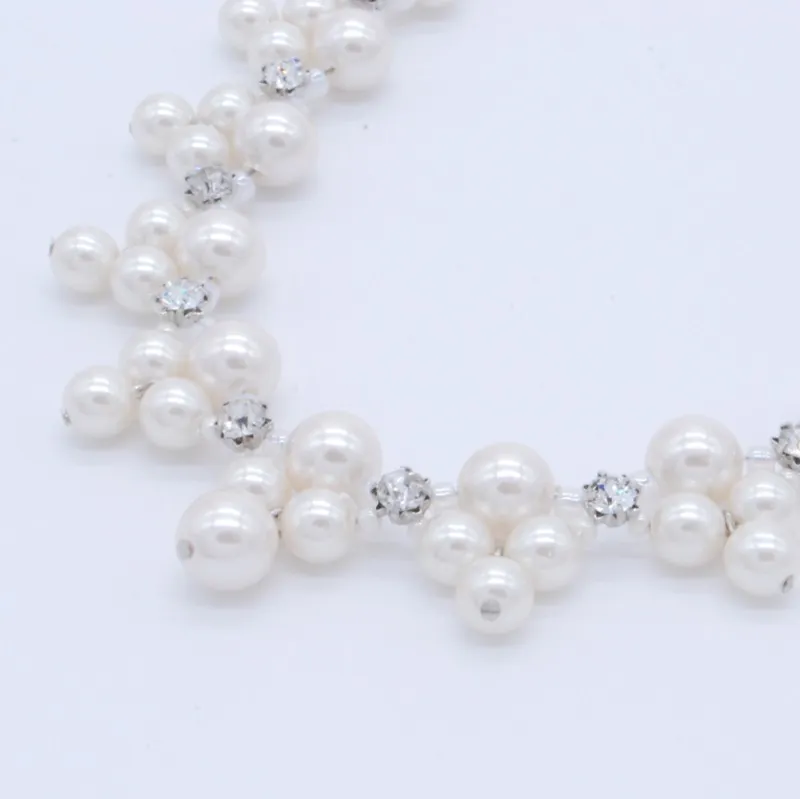 トライアングルパールネックレス