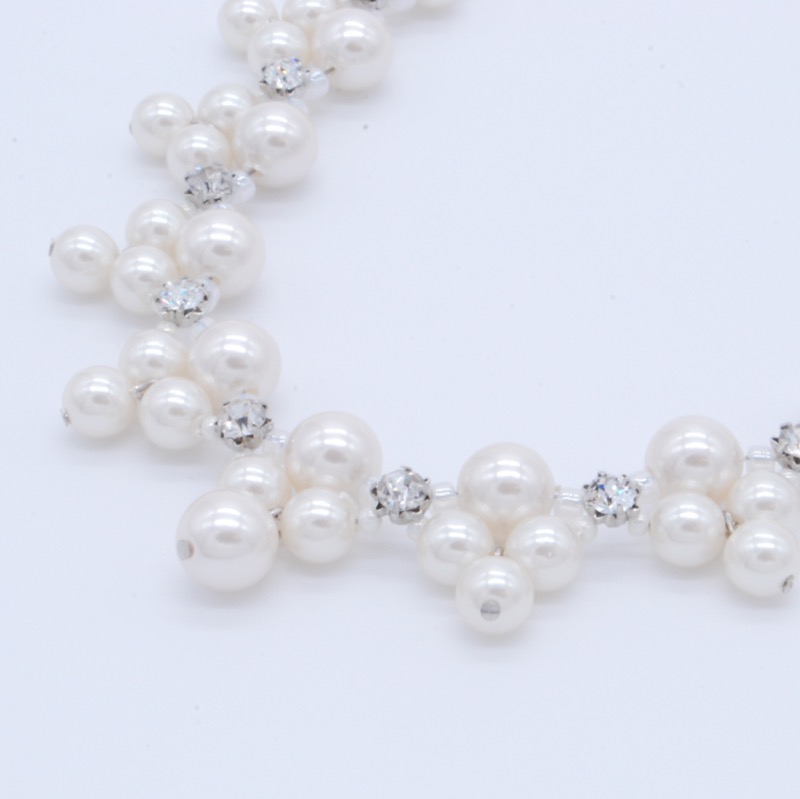 トライアングルパールネックレス