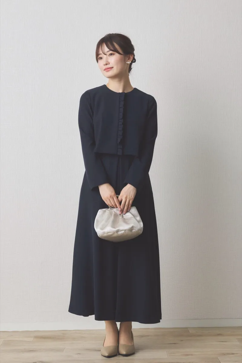 ネイビーのフリル付きボレロセレモニースーツセット