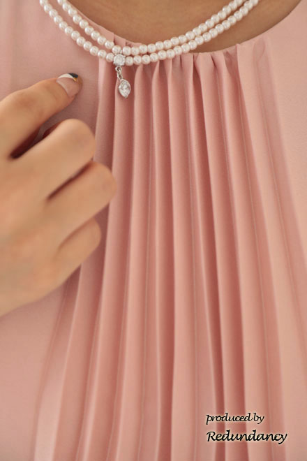 ピンクのプリーツシフォンドレスコーディネートセット