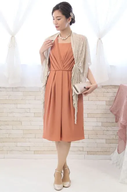 オレンジのカシュクール風タック入りドレス