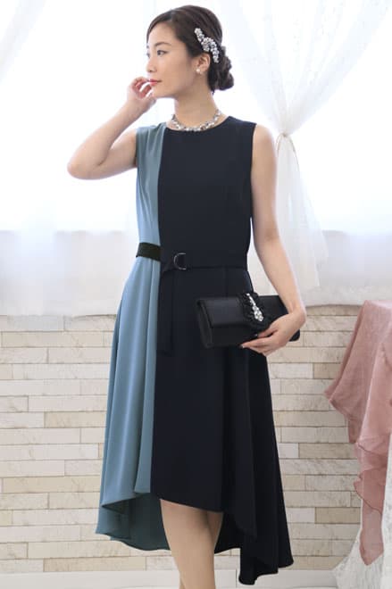 ネイビー×ブルーの配色フィッシュテールドレス