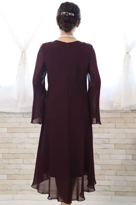 ワインレッドのドレープシフォンドレス