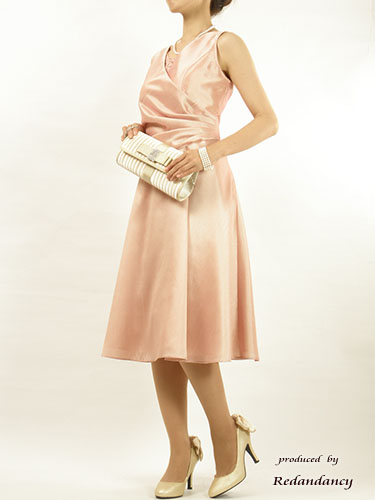 ピンクのカシュクールシャンタンドレスコーディネートセット