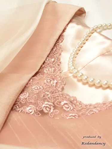 ピンクのカシュクールシャンタンドレスコーディネートセット