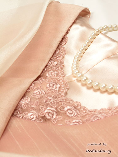 ピンクのカシュクールシャンタンドレスコーディネートセット