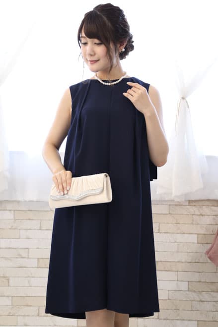 ネイビーの2wayケープ付きノースリーブドレス