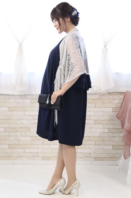 ネイビーの2wayケープ付きノースリーブドレス