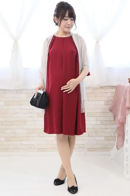 レッドの2wayケープ付きノースリーブドレス