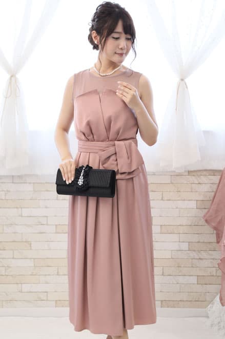 ピンクのビスチェ風ロングドレス