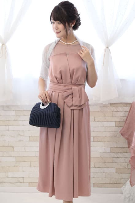 ピンクのビスチェ風ロングドレス