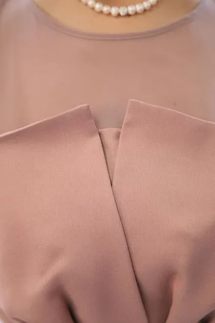 ピンクのビスチェ風ロングドレス