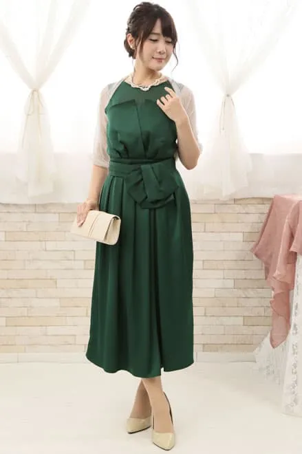 グリーンのビスチェ風ロングドレス